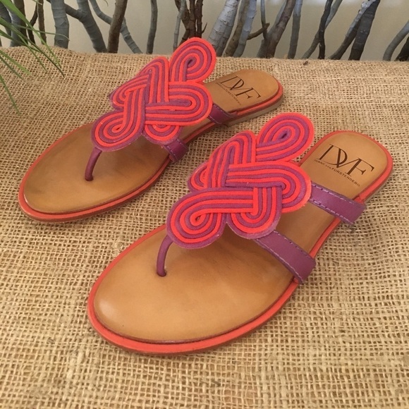 Diane Von Furstenberg Thong Woven Purple Red Sandals Size 6 - Picture 2 of 8